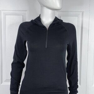 IO MERINO women's merino hooded 1/4 zip sweater small